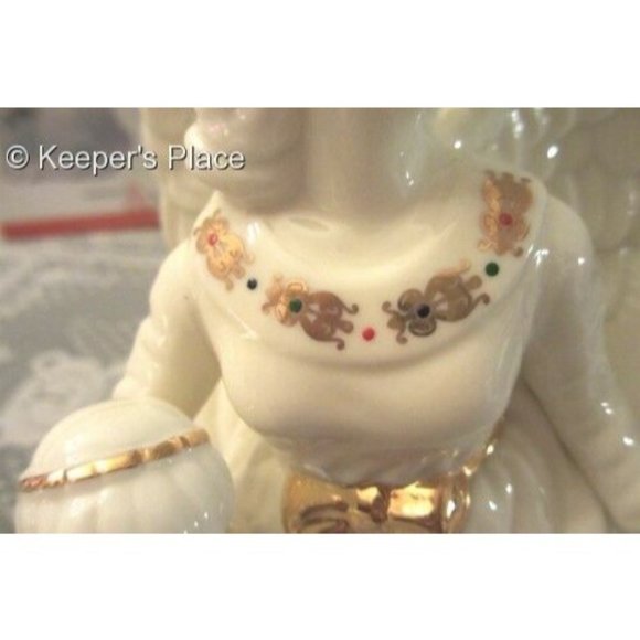 Madison & Max At Home Collection Musical Angel - Picture 4 of 6